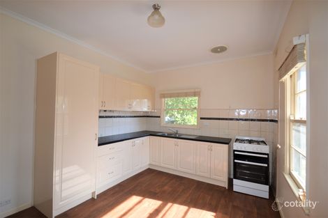 Property photo of 17 Thomson Street Wangaratta VIC 3677