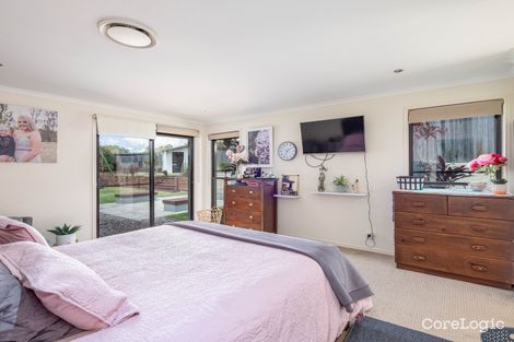 Property photo of 12 Chairmans Close Jones Hill QLD 4570