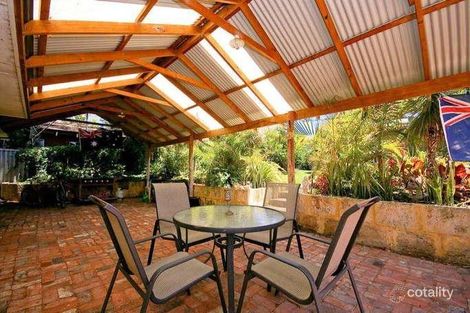 Property photo of 33 Cowper Road Sorrento WA 6020