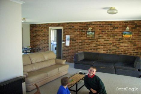 Property photo of 3 Wentworth Avenue Sunshine Bay NSW 2536