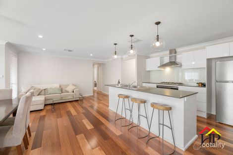 Property photo of 4 Lorimer Crescent Elderslie NSW 2570