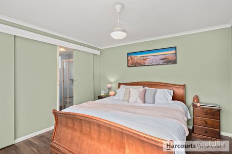 Property photo of 42 Collins Parade Hackham SA 5163