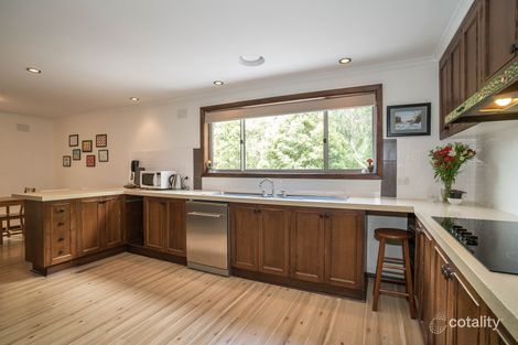 Property photo of 2 Clifford Grove Tecoma VIC 3160
