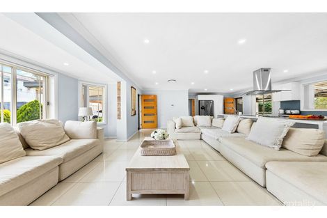 Property photo of 33 Wendy Avenue Georges Hall NSW 2198