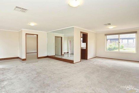 Property photo of 5 Martine Court Novar Gardens SA 5040