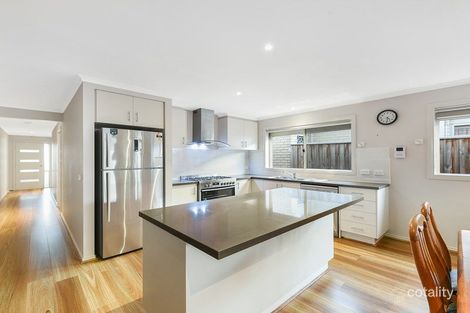 Property photo of 14 Ranfurlie Boulevard Cranbourne West VIC 3977