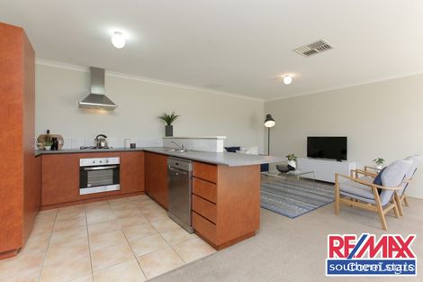 Property photo of 8/12 Kaliamba Court Cannington WA 6107