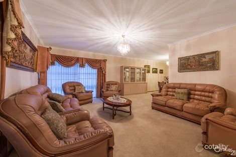 Property photo of 60 McKeon Circuit Dandenong North VIC 3175