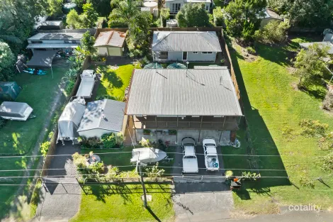 Property photo of 44 Boreen Parade Boreen Point QLD 4565