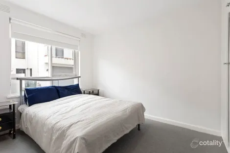 Property photo of 3/13A Lewisham Road Windsor VIC 3181