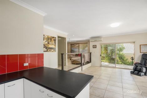 Property photo of 13 Kalamunda Close Elanora QLD 4221