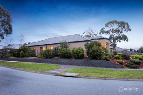 Property photo of 32 Flame Robin Drive Langwarrin VIC 3910