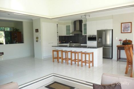 14 Jordana Pl, Glass House Mountains, QLD 4518