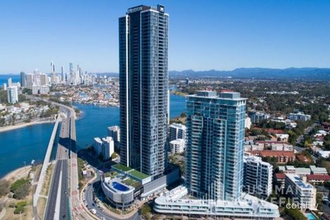 2/1 Como Cres, Southport, QLD 4215