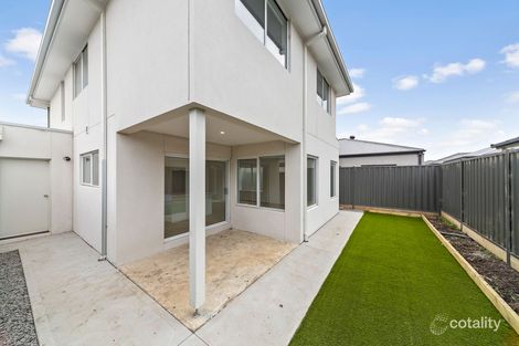 Property photo of 12 Ambigua Way Donnybrook VIC 3064