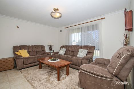 Property photo of 2 Rhine Crescent Beechboro WA 6063