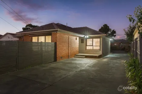 Property photo of 1/19 Putt Grove Keysborough VIC 3173