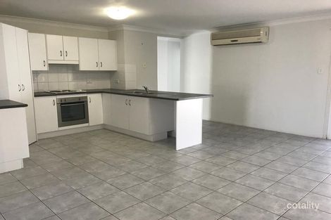 Property photo of 25 Seonaid Place Gracemere QLD 4702