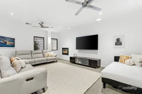 Property photo of 74 Lachlan Crescent Beerwah QLD 4519