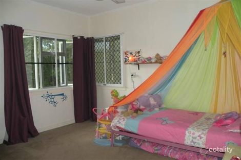 Property photo of 32 Elphinstone Street Berserker QLD 4701