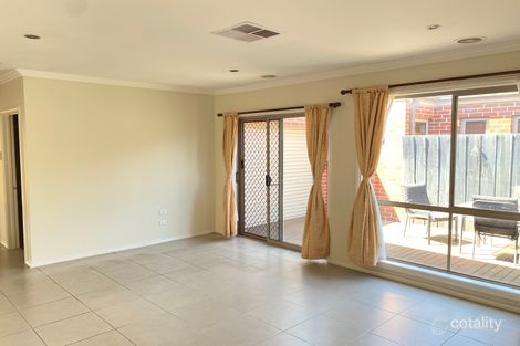 Property photo of 1/8 Georgia Crescent Werribee VIC 3030