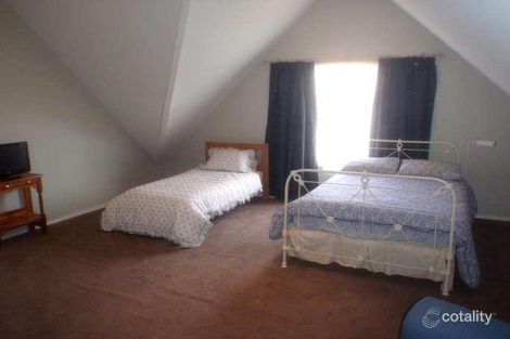 Property photo of 26 Deanswood Drive Somerville VIC 3912