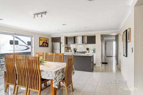 Property photo of 6 Chifley Drive Delacombe VIC 3356