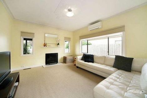 Property photo of 2 Mervin Street Bentleigh East VIC 3165
