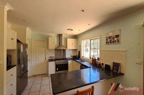 Property photo of 5 Christie Drive Gilgandra NSW 2827