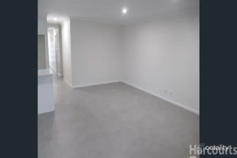 Property photo of 38A Sovereign Drive Thrumster NSW 2444