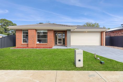 Property photo of 20 Lidderdale Drive Gisborne VIC 3437