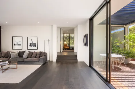 Property photo of 9 Queens Road Sorrento VIC 3943