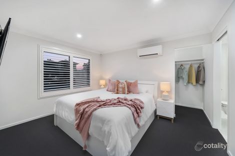 Property photo of 3 Sundown Circuit Pimpama QLD 4209