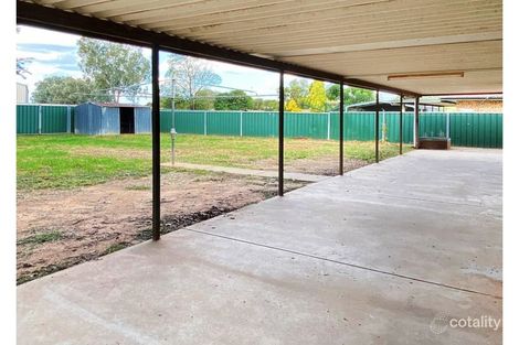 Property photo of 16 Springfield Way Dubbo NSW 2830