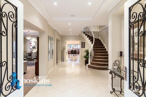 Property photo of 2 Lombardo Close Ringwood North VIC 3134