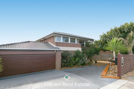 24 Golden Way, Skye, VIC 3977