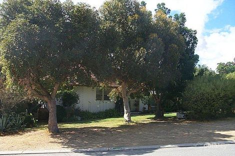 9 Peppering Way, Westminster, WA 6061