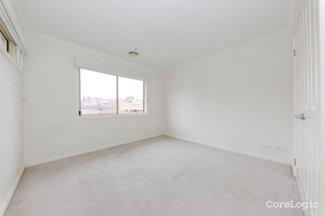 Property photo of 2/17 Box Avenue Forest Hill VIC 3131