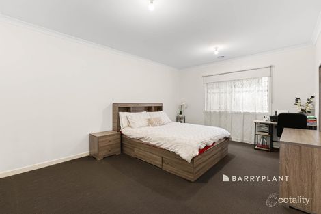 Property photo of 81 Park Orchard Drive Pakenham VIC 3810