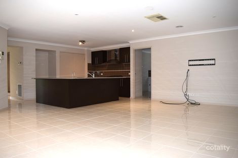 Property photo of 7 Devaney Avenue Lynbrook VIC 3975