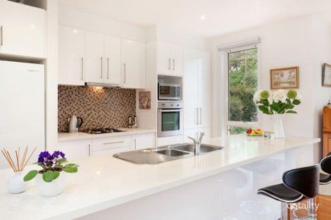 Property photo of 58 Carnoustie Grove Mornington VIC 3931