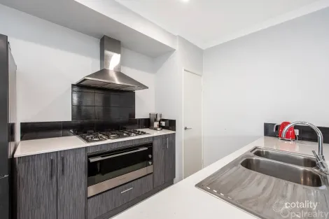 Property photo of 8 Cascade Road Lakelands WA 6180