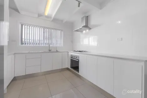 18 Warialda St, Merrylands West, NSW 2160