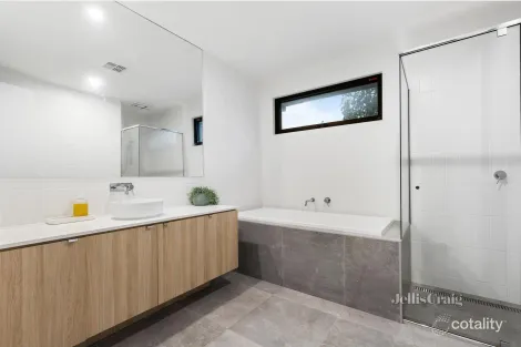 Property photo of 37A Wright Street Bentleigh VIC 3204