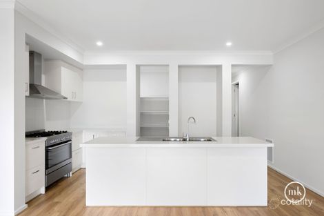 Property photo of 7 Scaffidi Way Wollert VIC 3750