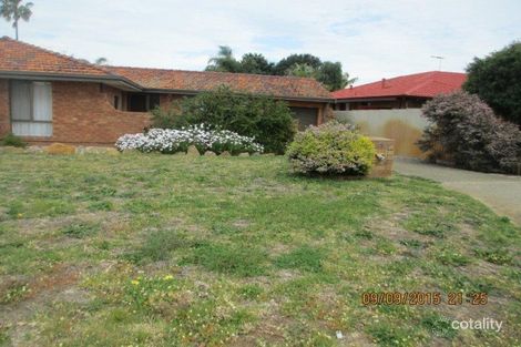 Property photo of 3 Carnaby Place Alexander Heights WA 6064