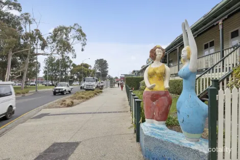 Property photo of 2/22-28 Mountjoy Parade Lorne VIC 3232