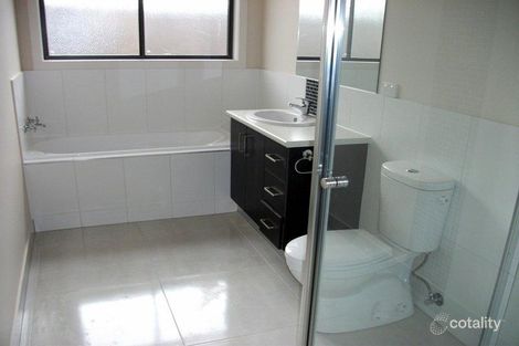 Property photo of 2 Tambo Circuit Whittlesea VIC 3757