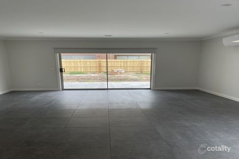 Property photo of 17 Furness Close Wyndham Vale VIC 3024