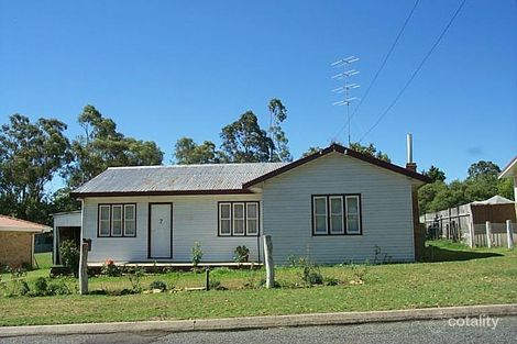 7 Elizabeth St, Warwick, QLD 4370